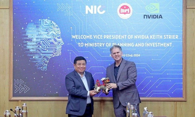 Vietnam y Estados Unidos cooperan en industria de semiconductores e inteligencia artificial 