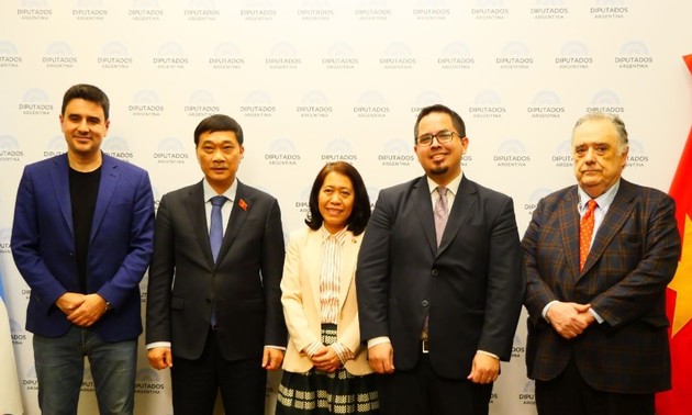 Vietnam fortalece cooperación legislativa con Argentina y Chile