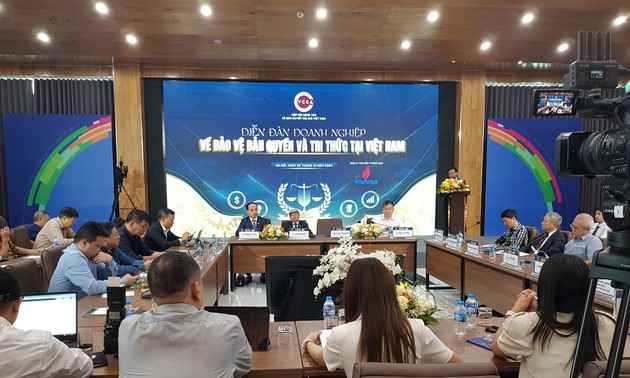 Foro empresarial sobre protección de derechos de autor y conocimiento en Vietnam 