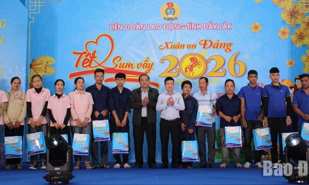 Dak Lak ofrece apoyo a trabajadores y sindicalistas desfavorecidos con motivo del Tet 2026