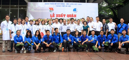 Les jeunes Hanoiens cultivent l’amitié et la solidarité spéciale Vietnam-Laos