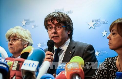  Le parquet espagnol demande un mandat d’arrêt européen contre Puigdemont