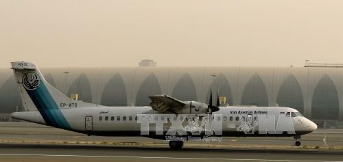 Crash d'un avion en Iran: les opérations de recherche de l'appareil sont suspendues