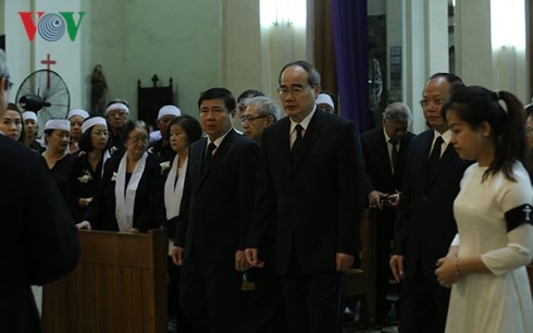 Hommage à des dignitaires religieux