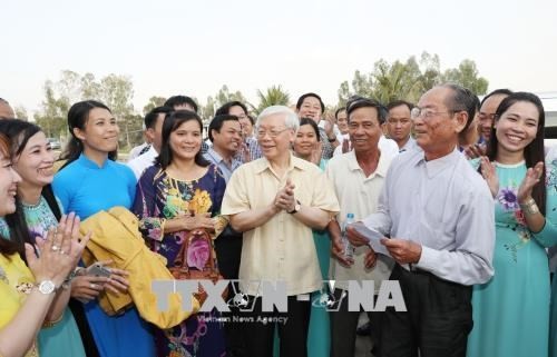 Nguyên Phu Trong en tournée à An Giang