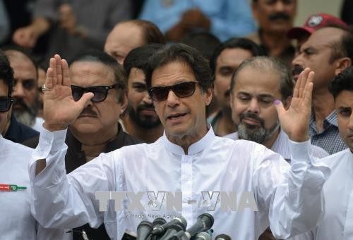 Pakistan: Imran Khan revendique la victoire aux législatives 