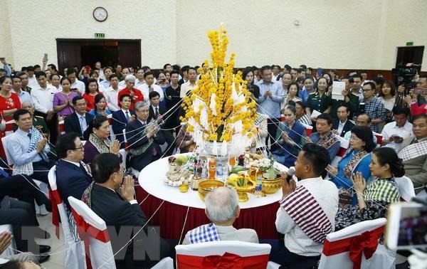 Le Bunpimay des Laotiens fêté au Vietnam