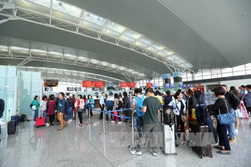 Hong Kong assouplit les conditions de délivrance de visa pour attirer les talents vietnamiens