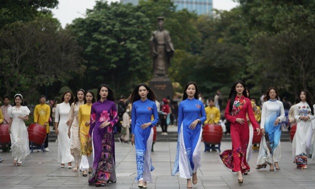 Activités dans le cadre du Festival de l’Ao Dài du Tourisme de Hanoï 2024