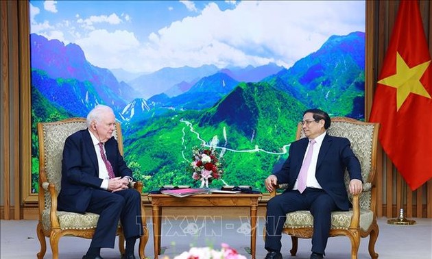 Pham Minh Chinh rencontre Thomas Vallely