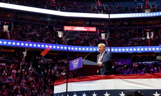 Trump dévoile ses priorités à la veille de son investiture