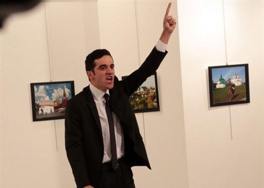 Turkish court bans media coverage of Russian ambassador murder investigation