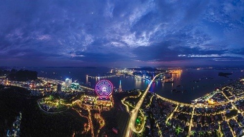 Ha Long winter carnival awaits visitors during New Year holiday