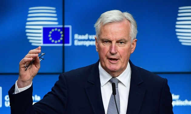 Brexit: Barnier «prêt à accélérer» les négociations avec le Royaume-Uni