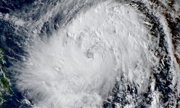 Le typhon Fung-wong devient un super-typhon: plus de 100.000 évacués aux Philippines