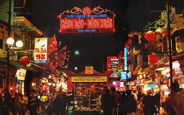 Pedestrian streets & Night market in Hanoi