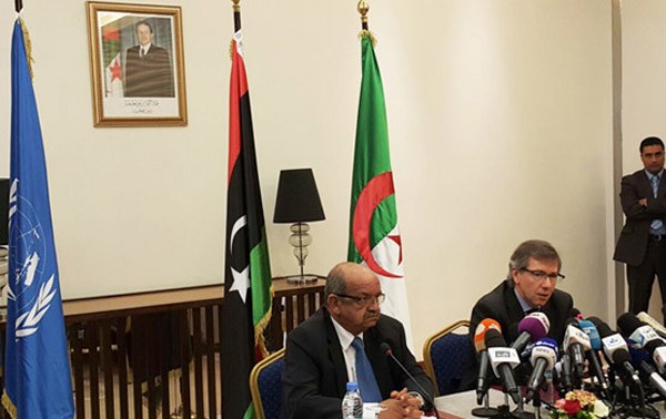 Libya's warring factions agree to form national unity government