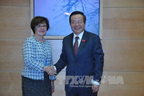 Vietnam, Finland strengthen legislative relations