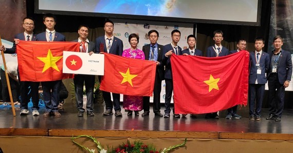 Vietnam claims seven medals at int’l astronomy-astrophysics olympiad