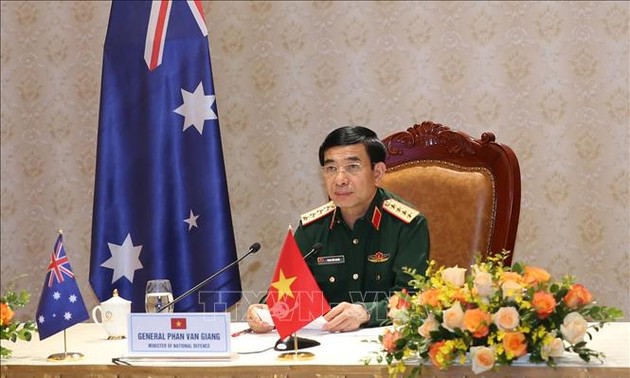 Vietnam, Australia to boost defense cooperation