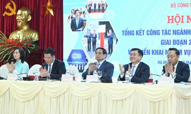 Vietnam on track to rank among world’s top 15 trading economies