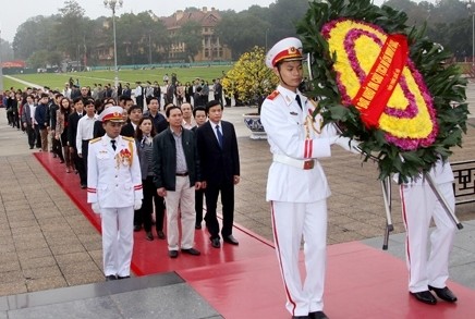 Mehr als 74.000 Menschen besuchen das Ho Chi Minh-Mausoleum