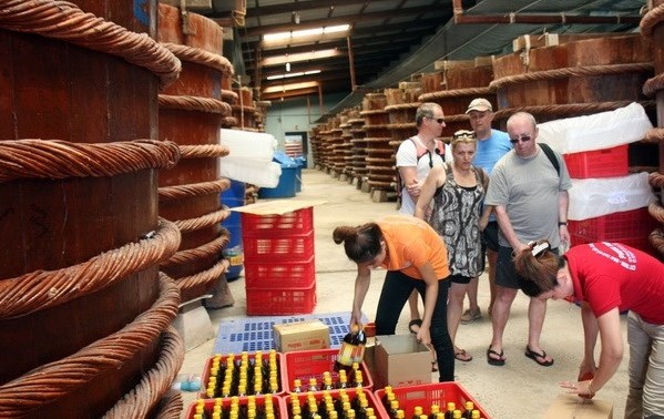 Kien Giang: Eröffnung des Festes zur Werbung der Fischsoße Phu Quoc