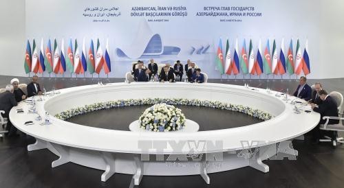 Veröffentlichung der Erklärung auf Gipfeltreffen zwischen Russland, Iran und Aserbaidschan