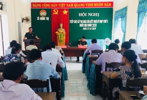 Treffen der Wähler in der Provinz Thua Thien Hue