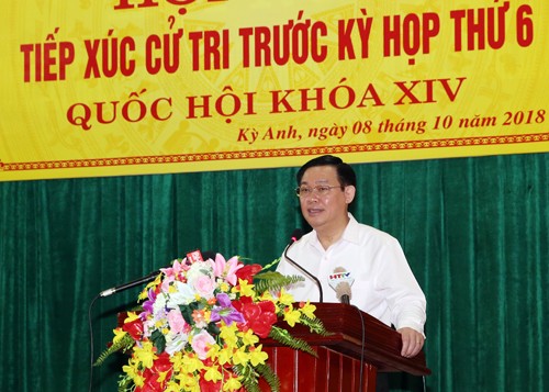 Vize-Premierminister Vuong Dinh Hue trifft Wähler in Ha Tinh 