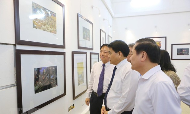 Festival für Kunstfotos von Hanoi, Hue und Ho-Chi-Minh-Stadt