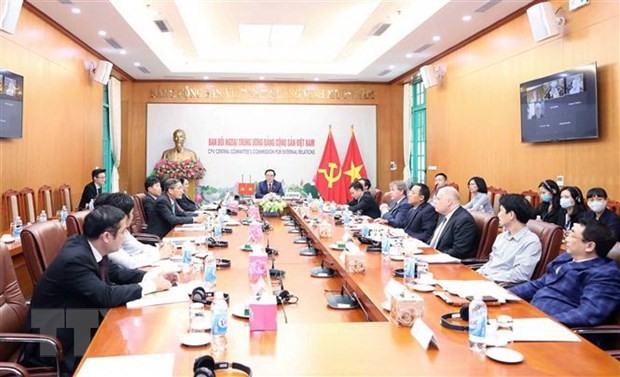 Online-Dialog mit der Allparteien-Fraktion des britischen Parlaments