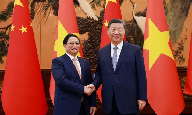 Premierminister Pham Minh Chinh trifft Chinas Staatschef Xi Jinping