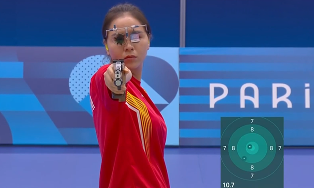 Schützin Trinh Thu Vinh tritt im Finale der Disziplin 25 m Sportpistole der Frauen an