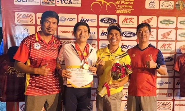 Vietnamesischer Radsportler gewinnt Goldmedaille bei der Straßenrad-Asienmeisterschaft 2025