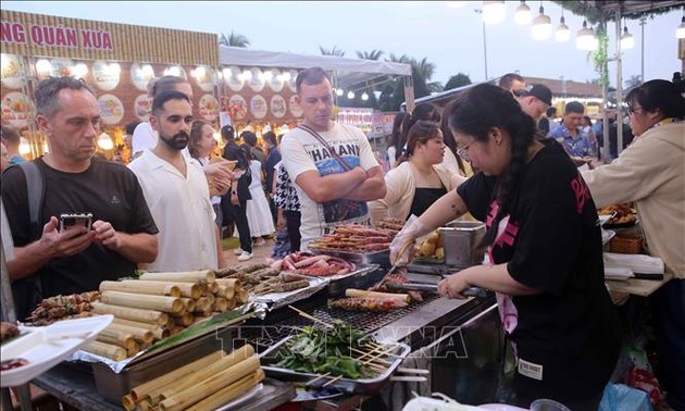 Eröffnung des Food-Tour-Festes 2025 in Da Nang