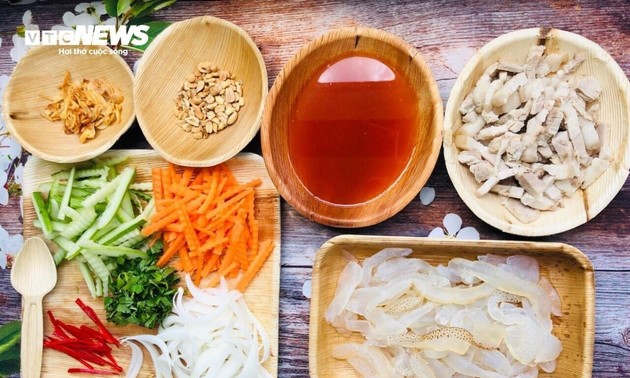Herstellung von Palmblatttellern und -schüsseln in Quang Ngai