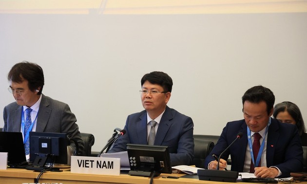 Vietnam teilt die Errungenschaften bei der Förderung der bürgerlichen  und politischen Rechte