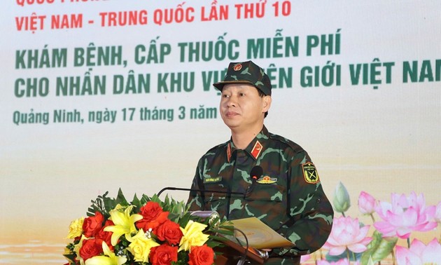 Militärärzte Vietnams und Chinas bieten Menschen entlang der Grenze Untersuchungen an