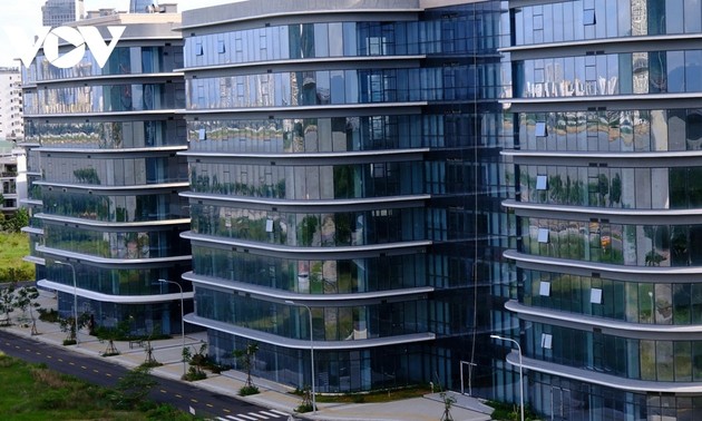 Internationales Finanzzentrum in Da Nang erteilt zwölf Investoren Mitgliedszertifikate