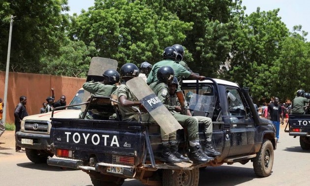 Niger: seul l’ambassadeur de France doit partir