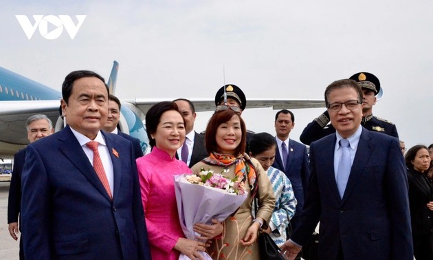 Arrivée de Trân Thanh Mân à Tachkent