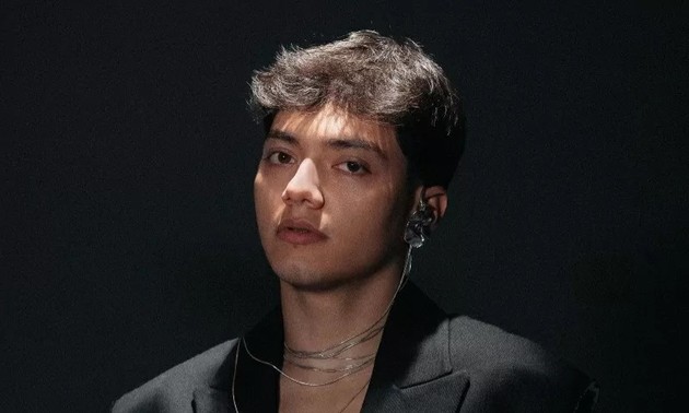 Le jeune chanteur autrichien JJ conquiert l'Eurovision 2025 avec une musique révolutionnaire