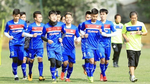 Tim Sepak Bola U23 Vietnam datang ke Tiongkok untuk menyiapkan babak final Sepak Bola U23 Asia