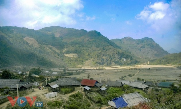 Musim Semi Tiba Di Lembah “Mata Langit”, Provinsi Dien Bien