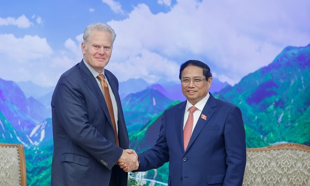 PM Vietnam, Pham Minh Chinh Terima Presiden, Direktur Grup FedEx Express (AS)