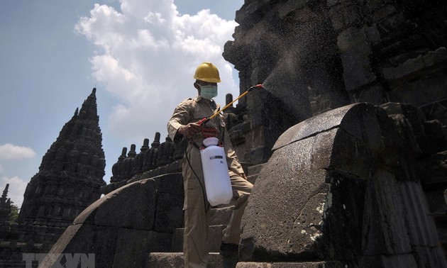 Negara-negara di dunia memperketat langkah-langkah mencegah dan memberantas wabah Covid-19 