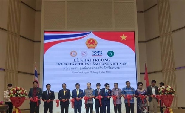 Peresmian pusat pameran barang Vietnam berkualitas tinggi di Thailand