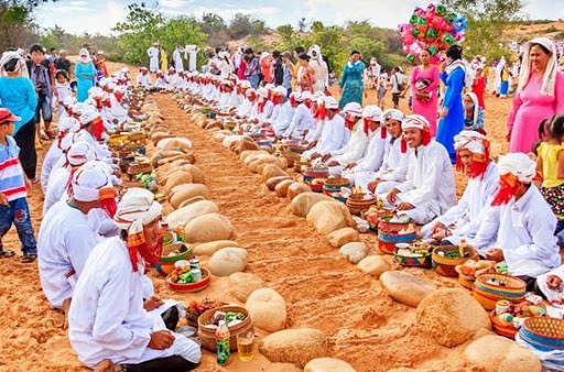 Perkenalan Sepintas tentang Etnis Minoritas yang Beragama Islam di Vietnam dan Badan-Badan Usaha Kecil dan Menengah di Vietnam 