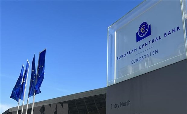 ECB Naikkan Suku Bunga ke Rekor Tertinggi untuk Ketiga Kalinya guna Lawan Inflasi